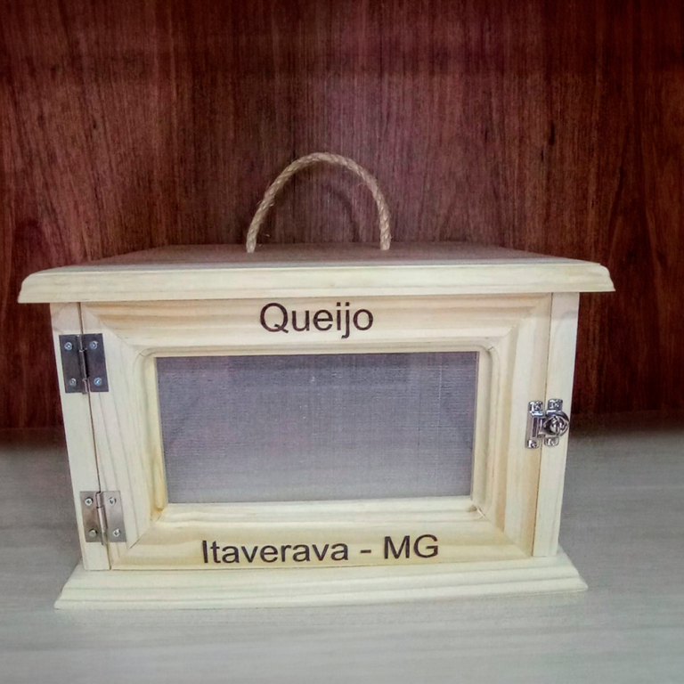 Maturador de Madeira com Porta para Um Queijo