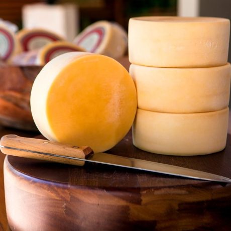 Queijo Minas Artesanal